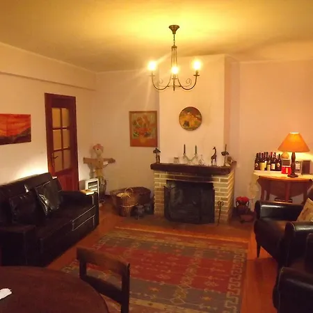 Farm stay Casa Oliveiras Do Douro Sobreira
